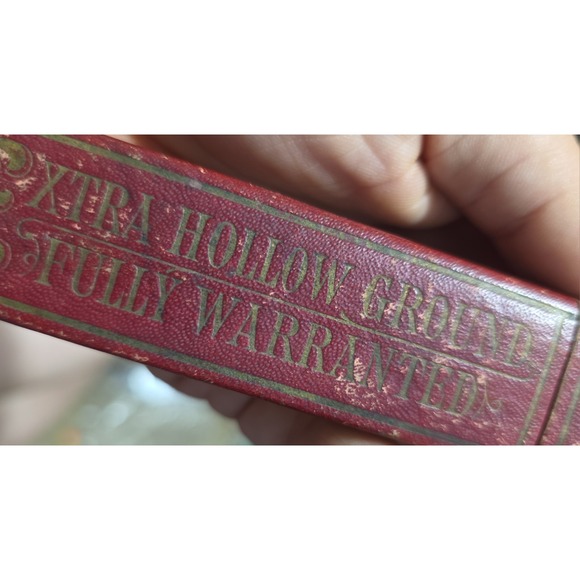 Nice Antique  Straight Razor In Box - Has Damage On Handle As In Picture - Picture 11 of 11